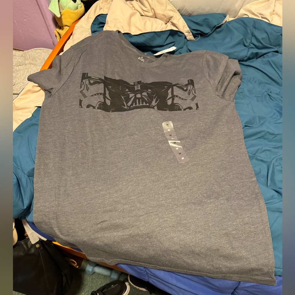 Gap Star Wars shirt